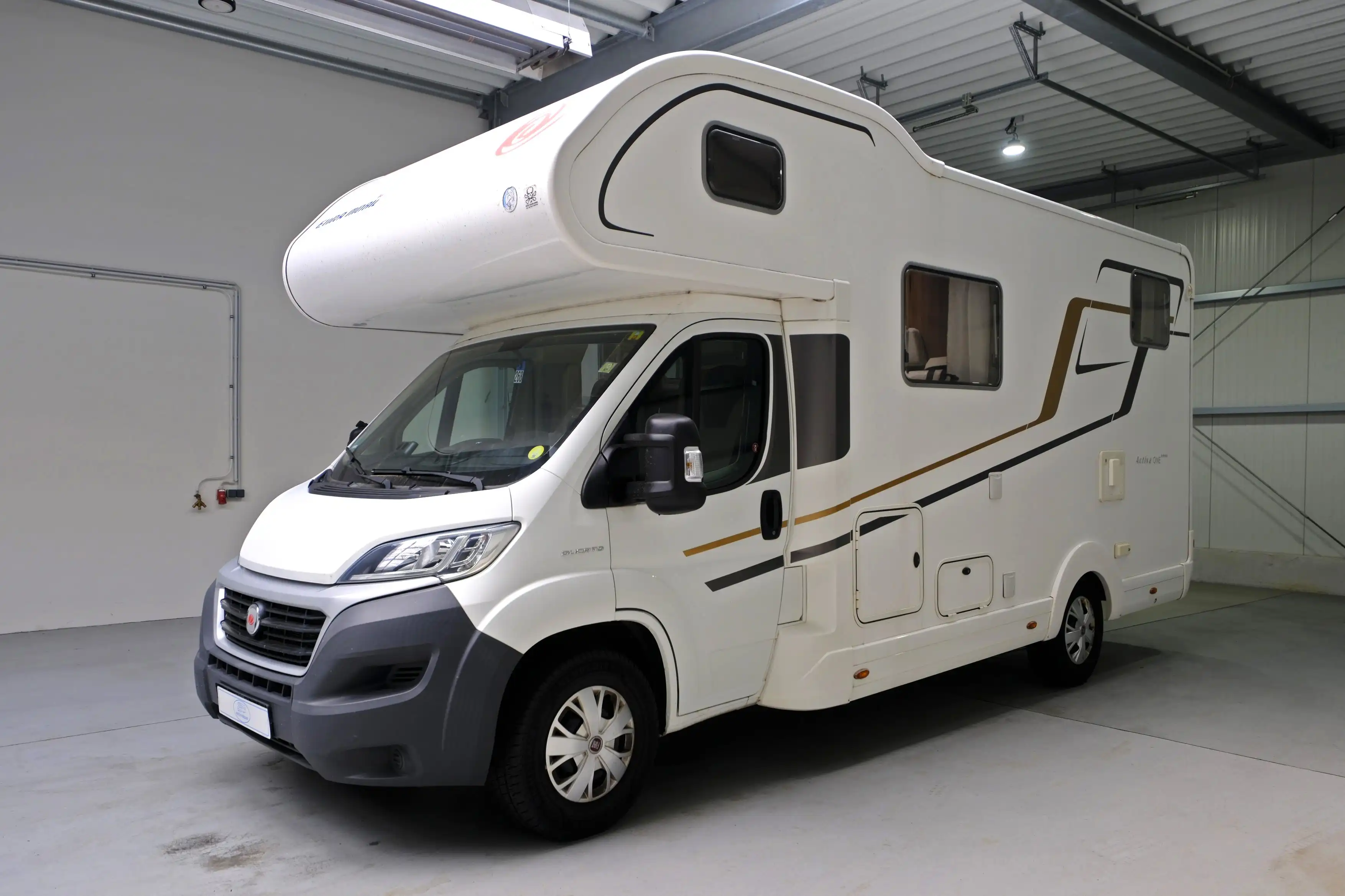 EURAMOBIL Activa One 690 HB